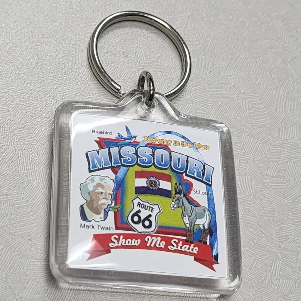 Vintage Route 66 Missouri Show Me State Square Lucite Keychain Ring Collectible
